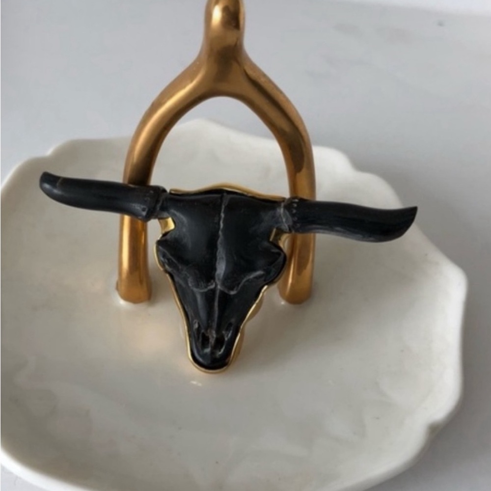 New Spell black carved steer skull ring sz 5